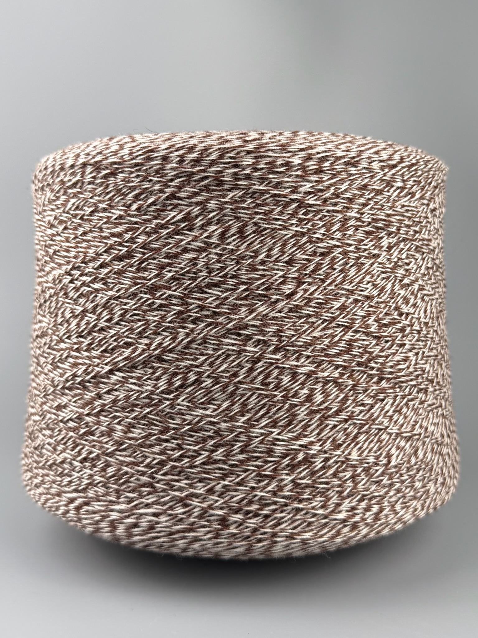 Botto Poala Art. Camargue 2/15 – Fil mouliné en laine mérinos Supergeelong col. 5054902 Brun-Blanc photo 2